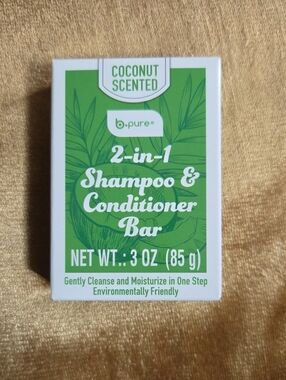 Coconut Scented 2-in-1 Shampoo & Conditioner Bar